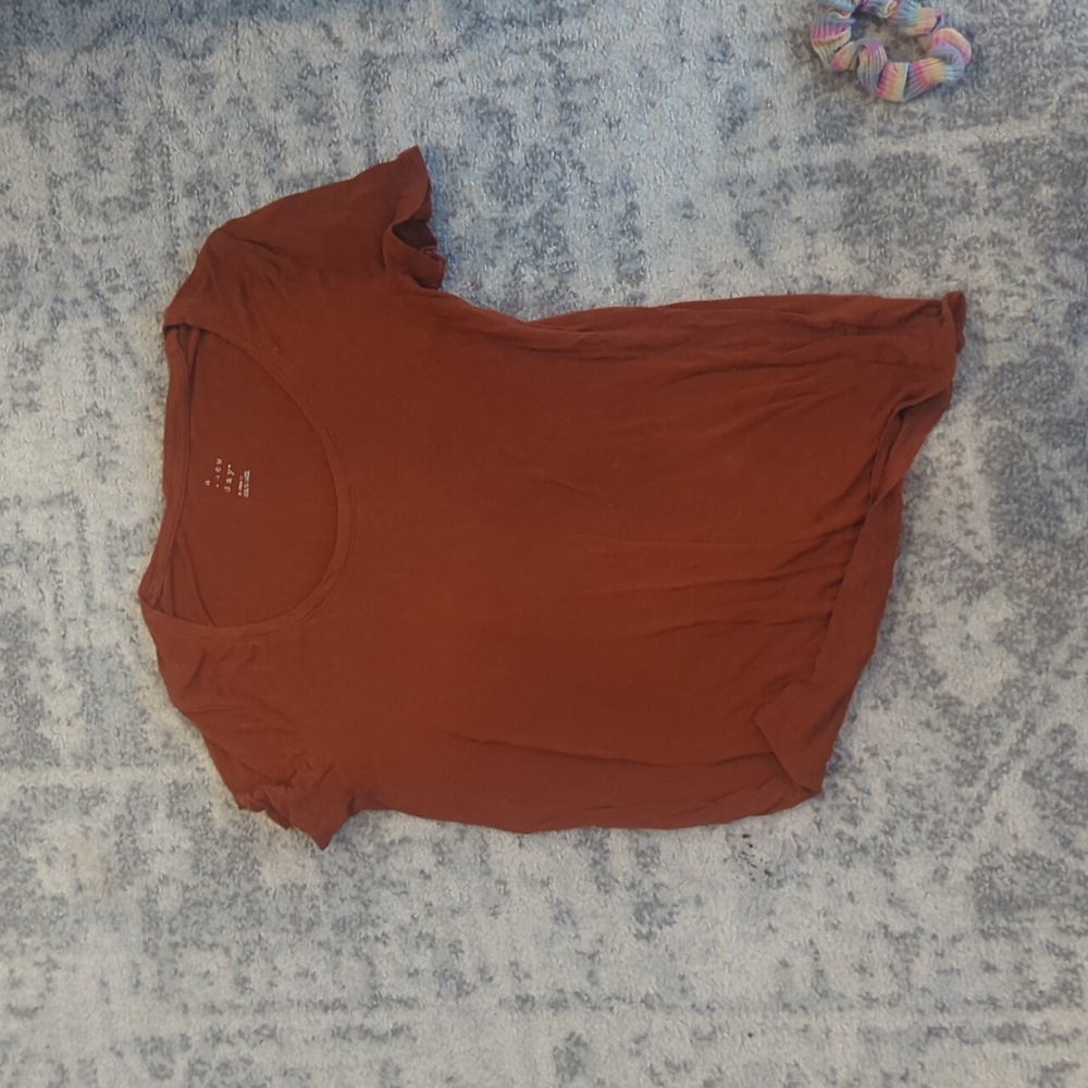 Pumpkin brown shirt short sleeve brand is a new day